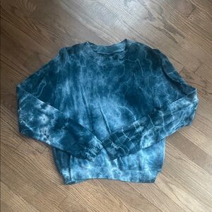 Strut This Blue Tie-Dye Sweatshirt